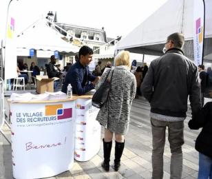 village recruteurs