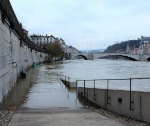 soutien inondation lyon